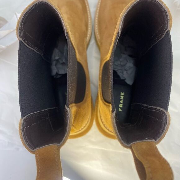 New FRAME Le Canon Platform Women’s Chelsea Boot in Chamois SZ 38.5 ($598) - Picture 10 of 12
